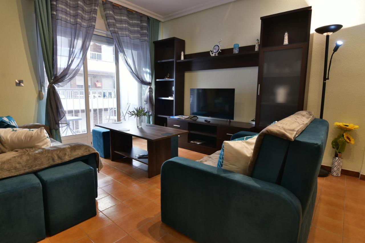 Apartamento Gregorio Торевиеха Екстериор снимка
