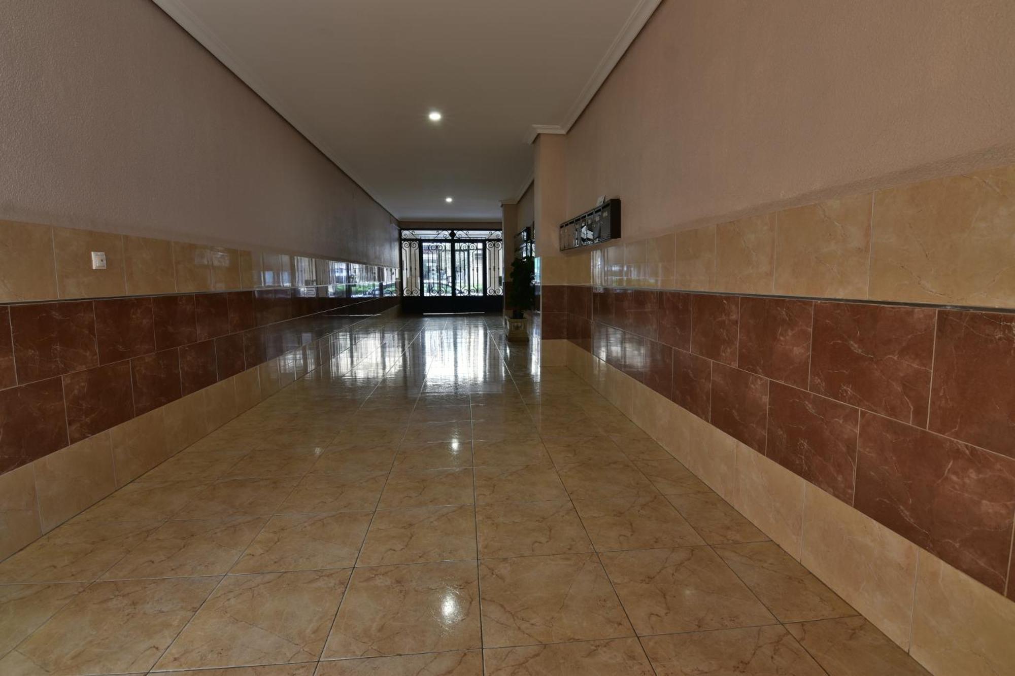 Apartamento Gregorio Торевиеха Екстериор снимка